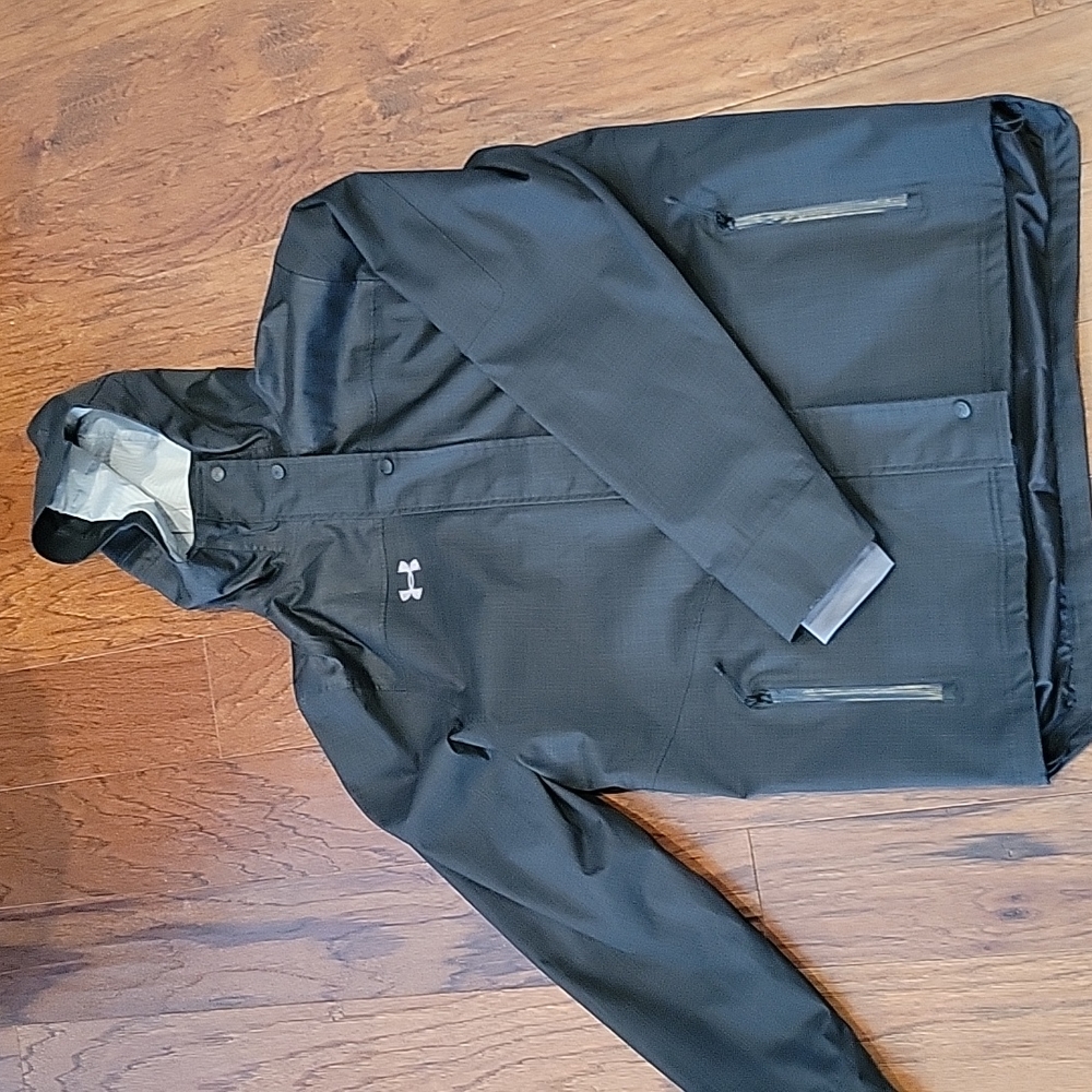 Dark Gray Under Armour Jacket Like New L